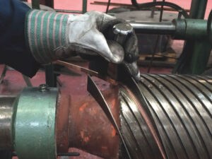 cylinder reblading in process